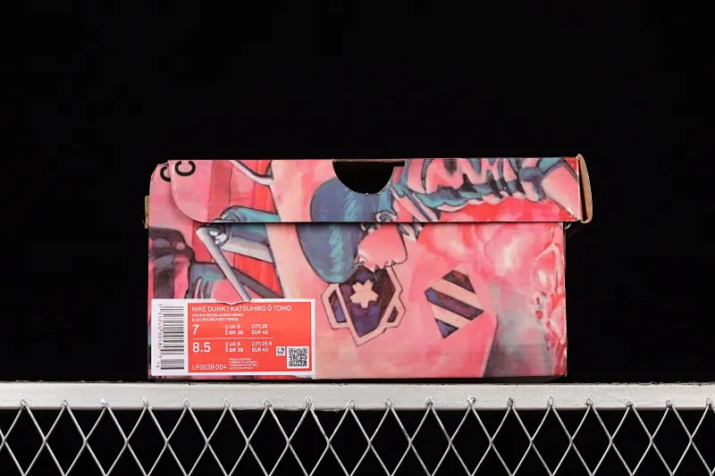 All Categories Nk SB Dunk Series Nk SB Dunk Low Low-top sneakers F version Otomo Katsuhiro x Nk SB Dunk Low "Steamboy OST" Otomo Katsuhiro co-branded SB low-top sports and leisure sneakers LF0039-004